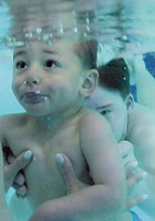 Klub Delfínek plavání s kojenci